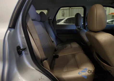 2012 Ford Escape Hybrid z USA, uszkodzony, nr VIN 1FMCU5K33CKA63152